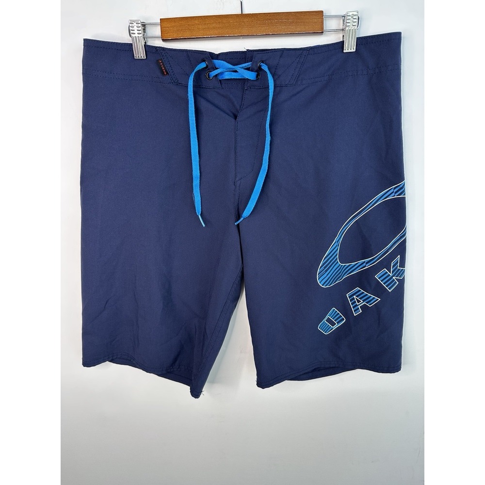 Oakley Men's Size 33x11 Navy Blue Board Shorts‎ Back Pocket Unlined Swim Trunks